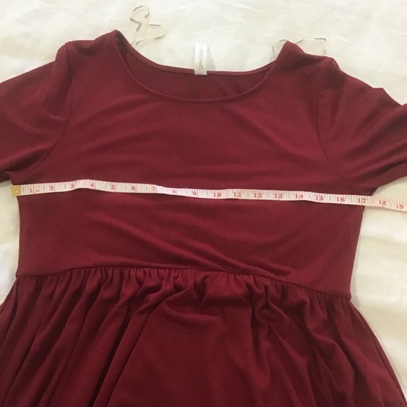 Zenna Outfitters Deep Red Short Sleeve Fit & Flare Dress w/Side Pockets, Size L - Picture 10 of 13